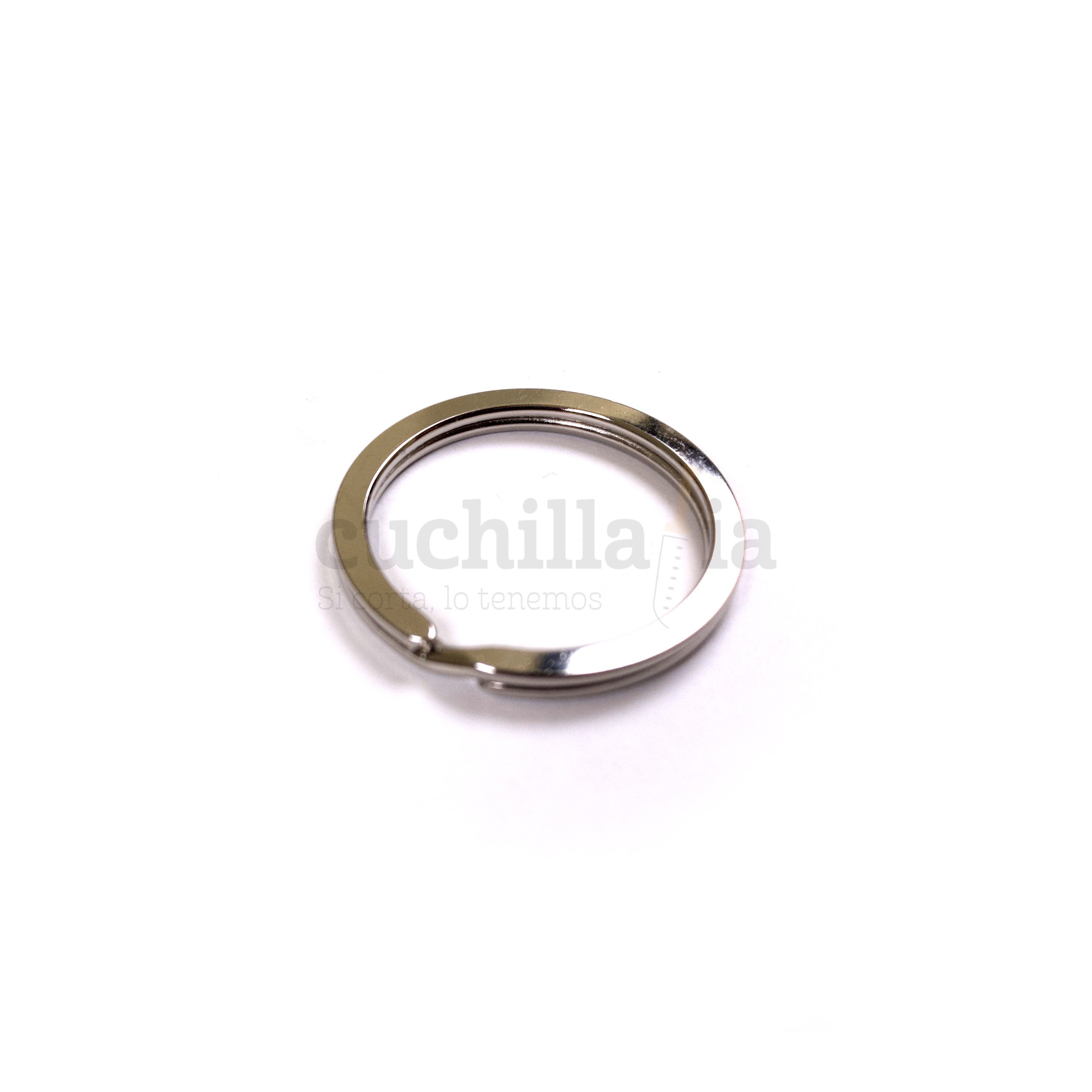 Anilla metálica grande plana 30 mm para llavero Victorinox 4.1840 - Imagen 4